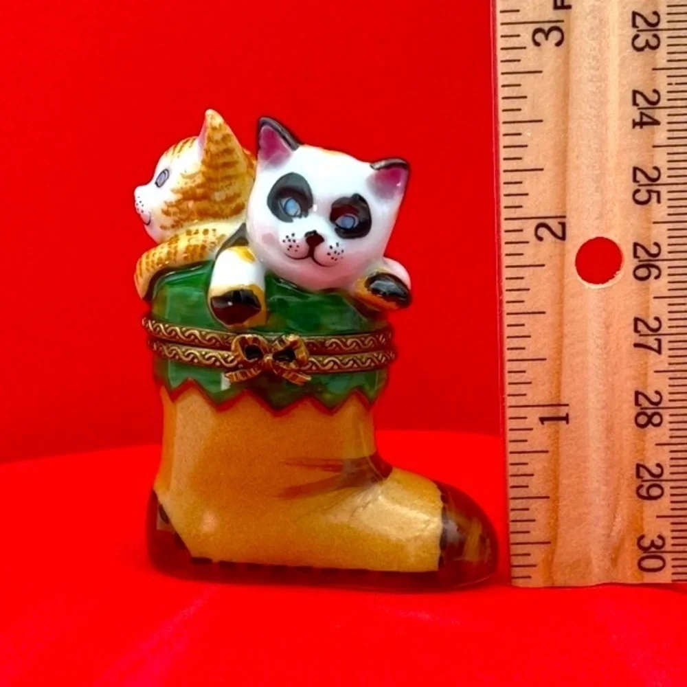 Limoges Kittens in Stocking/Boot Porcelain Trinket Box